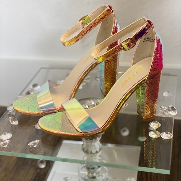 Multi colored iridescent chunky heel - Picture 2 of 4